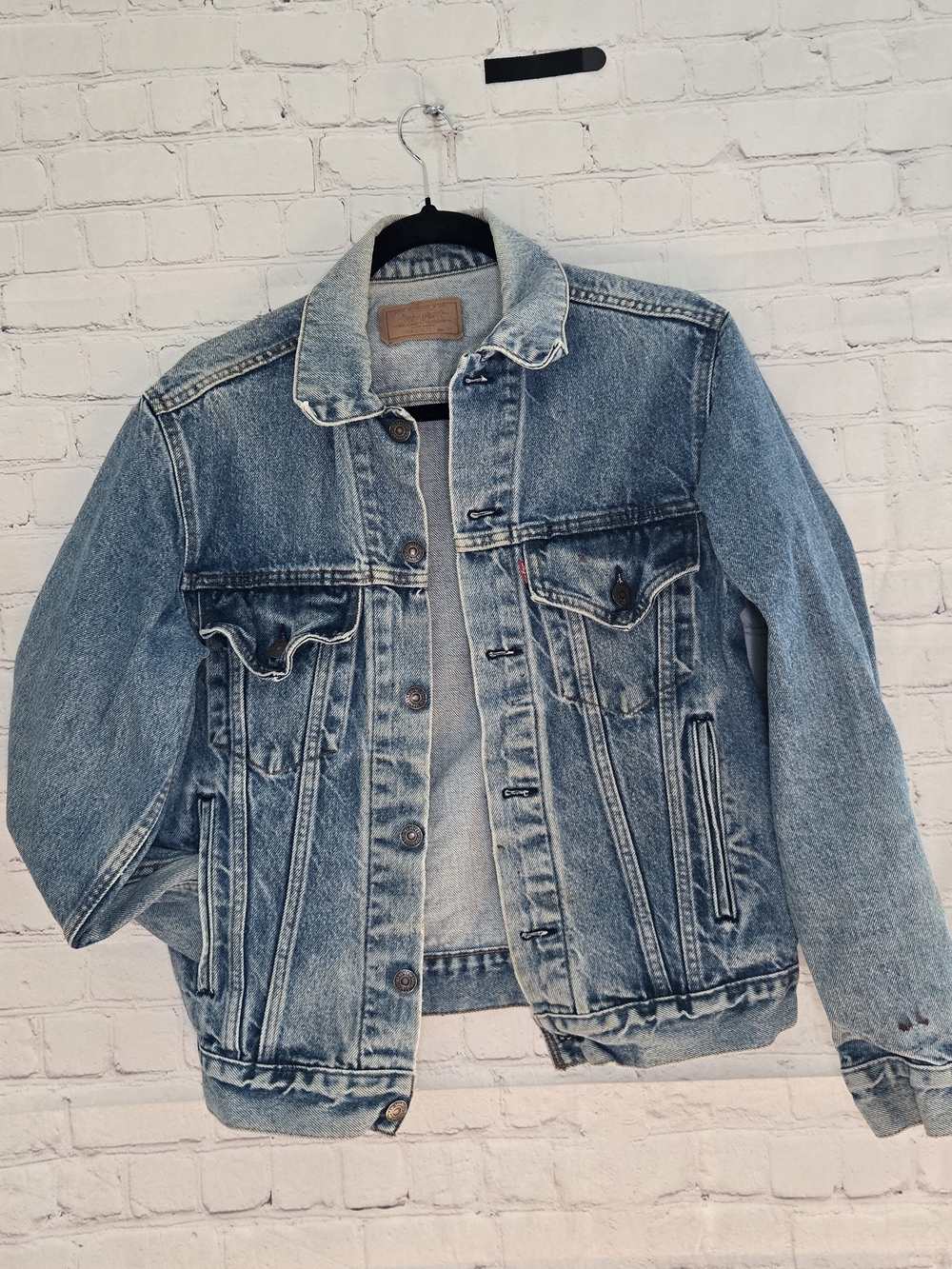 Vtg 80s Levi's 70506-0216 Denim Trucker Jacket Made in USA 38 Distress Grunge